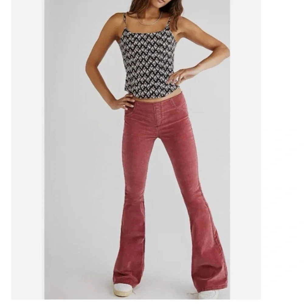FREE PEOPLE We The Free Burgundy Flare Corduroy Elastic Waist Pants Size 31